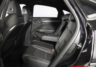 Подержанный автомобиль Geely Tugella 2023 года (10 фото)