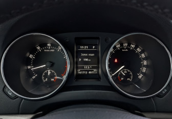 Подержанный автомобиль Skoda Yeti 2016 года (16 фото)