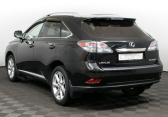 Подержанный автомобиль Lexus RX 2011 года (19 фото)