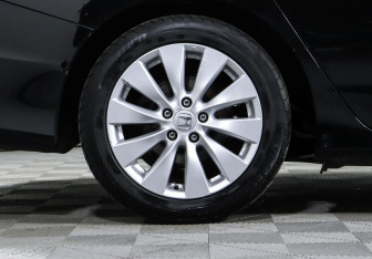 Подержанный автомобиль Honda Accord Sedan 2013 года (5 фото)