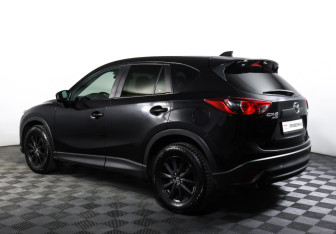 Подержанный автомобиль Mazda CX-5 2011 года (7 фото)