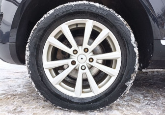 Подержанный автомобиль Volkswagen Touareg 2008 года (9 фото)