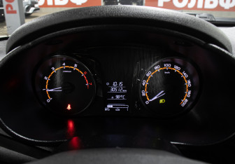 Подержанный автомобиль LADA (ВАЗ) Granta Sedan 2024 года (13 фото)