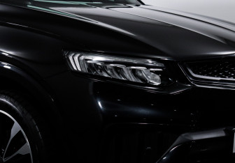 Подержанный автомобиль Geely Tugella 2024 года (17 фото)