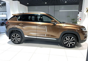 Подержанный автомобиль Changan CS35PLUS 2019 года (4 фото)