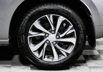 Подержанный автомобиль Haval Jolion 2023 года (8 фото)