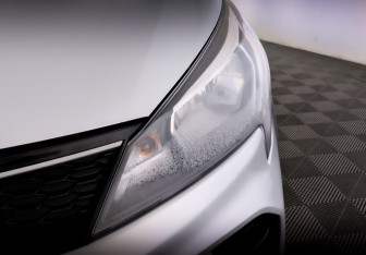 Подержанный автомобиль Kia Rio Hatchback 2021 года (17 фото)