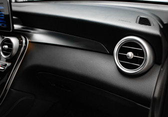 Подержанный автомобиль Mercedes-Benz GLC Coupe 2018 года (27 фото)