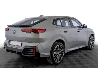 Новый BMW X2 2025 (2 фото)