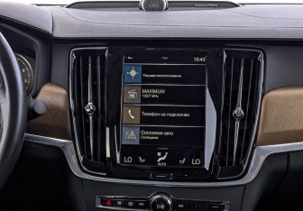 Подержанный автомобиль Volvo S90 2019 года (29 фото)