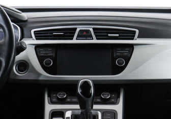 Подержанный автомобиль Geely Atlas 2019 года (8 фото)