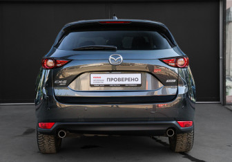 Подержанный автомобиль Mazda CX-5 2018 года (5 фото)