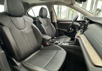 Новый Skoda Octavia Liftback 2025 (12 фото)