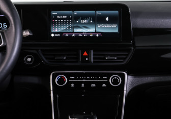 Подержанный автомобиль Kia Seltos 2025 года (14 фото)