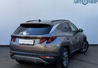 Подержанный автомобиль Hyundai Tucson 2023 года (5 фото)