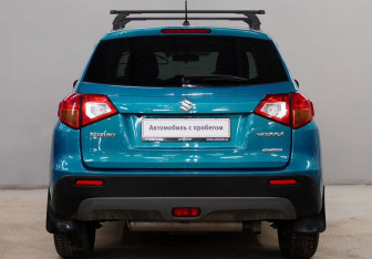 Подержанный автомобиль Suzuki Vitara 2018 года (6 фото)