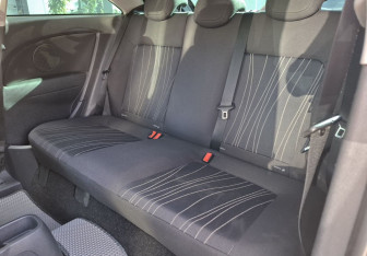 Подержанный автомобиль Opel Corsa 2007 года (11 фото)