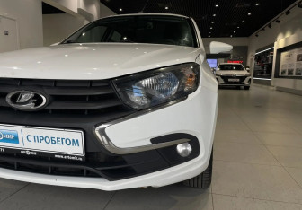 Подержанный автомобиль LADA (ВАЗ) Granta Hatchback 2018 года (9 фото)