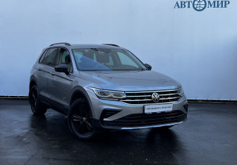 Подержанный автомобиль Volkswagen Tiguan 2021 года (3 фото)
