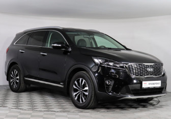 Подержанный автомобиль Kia Sorento 2018 года (3 фото)
