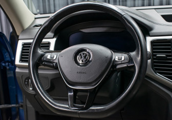 Подержанный автомобиль Volkswagen Teramont 2018 года (18 фото)
