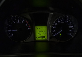 Подержанный автомобиль Datsun mi-DO 2015 года (11 фото)