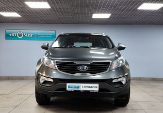 Подержанный автомобиль Kia Sportage 2012 года (2 фото)