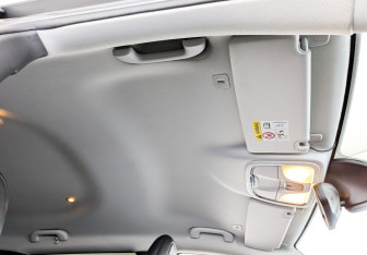 Подержанный автомобиль Jeep Cherokee 2018 года (23 фото)