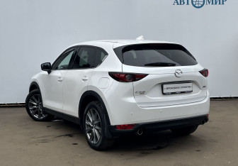 Подержанный автомобиль Mazda CX-5 2018 года (7 фото)