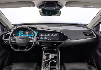 Подержанный автомобиль Geely Tugella 2022 года (14 фото)