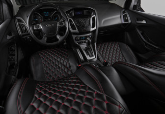 Подержанный автомобиль Ford Focus Hatchback 2012 года (16 фото)