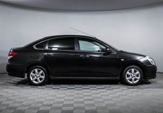Подержанный автомобиль Nissan Almera Sedan 2015 года (4 фото)