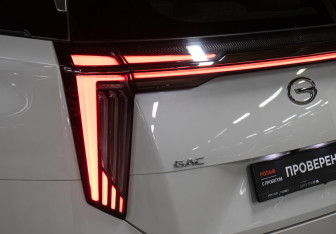 Подержанный автомобиль GAC M8 2024 года (32 фото)