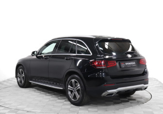 Подержанный автомобиль Mercedes-Benz GLC Coupe 2021 года (7 фото)