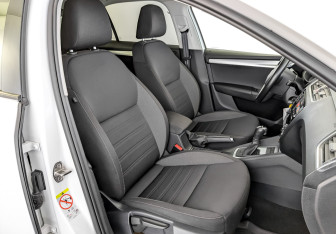 Подержанный автомобиль Skoda Octavia Liftback 2020 года (23 фото)