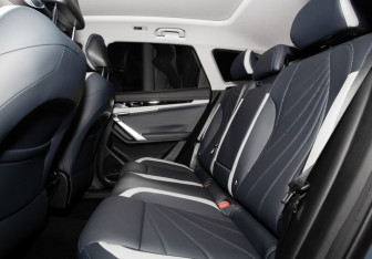 Новый Geely Atlas 2025 (31 фото)