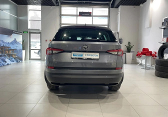 Подержанный автомобиль Skoda Kodiaq 2019 года (5 фото)