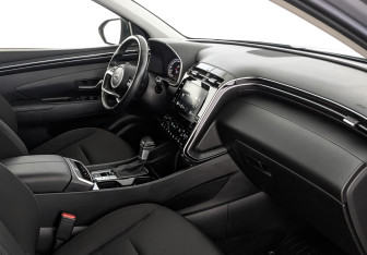 Подержанный автомобиль Hyundai Tucson 2021 года (13 фото)