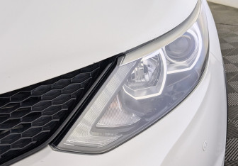 Подержанный автомобиль Nissan Qashqai 2016 года (11 фото)