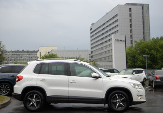 Подержанный автомобиль Volkswagen Tiguan 2011 года (4 фото)