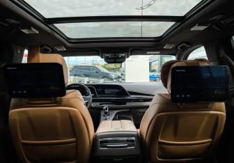 Подержанный автомобиль Cadillac Escalade Suv 2022 года (20 фото)