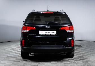 Подержанный автомобиль Kia Sorento 2020 года (6 фото)