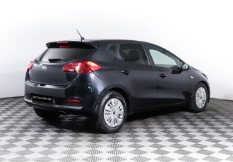 Подержанный автомобиль Kia Ceed Hatchback 2013 года (5 фото)