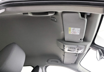 Подержанный автомобиль BMW X1 2021 года (22 фото)