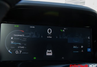 Подержанный автомобиль Geely Monjaro 2024 года (8 фото)