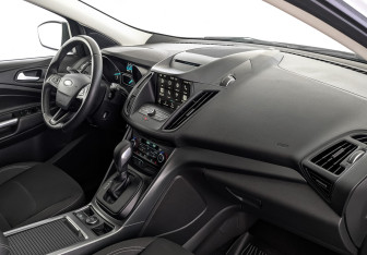 Подержанный автомобиль Ford Kuga 2019 года (13 фото)