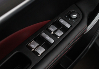 Подержанный автомобиль Belgee X50 2024 года (18 фото)