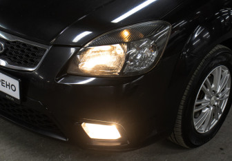 Подержанный автомобиль Kia Rio Hatchback 2010 года (21 фото)