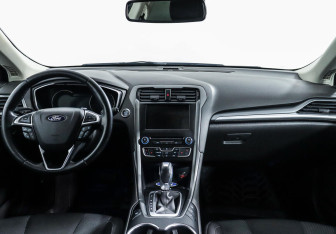 Подержанный автомобиль Ford Mondeo Wagon 2018 года (8 фото)