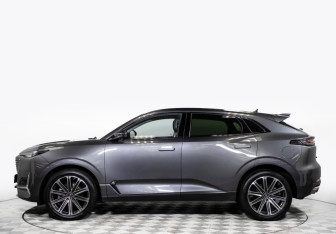 Подержанный автомобиль Changan UNI-K 2024 года (8 фото)